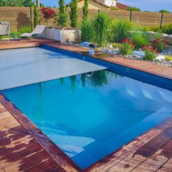 Rhino Pools Povandeninės baseinų uždangos
