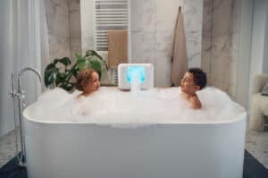 KLAFS Espuro Cloud SPA automatinis skystų putų įrenginys voniai kuris įrengiamas ant sienos ar pastatomas