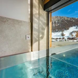 Stikliniai baseinai lietuvoje, stiklinių baseinų įrengimas